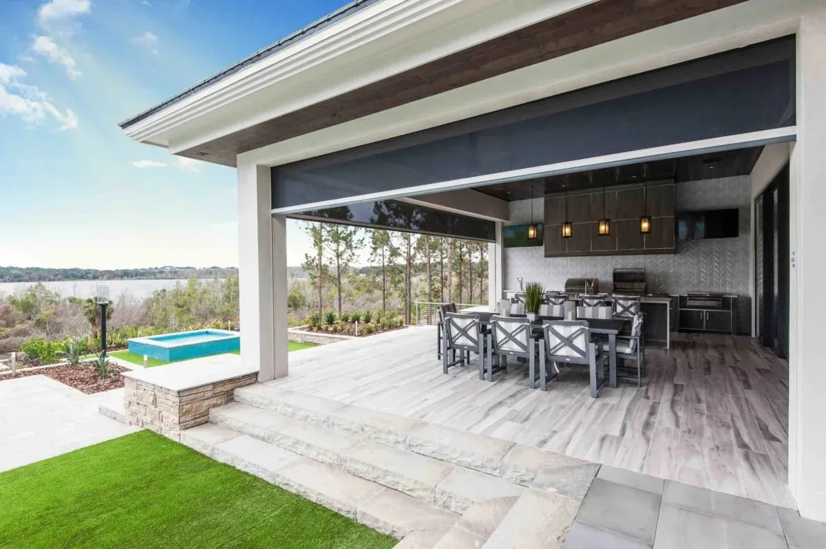 Motorized patio screens